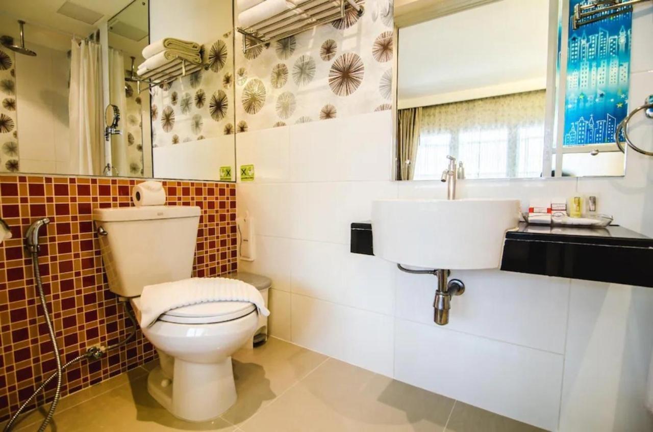 Patong Terrace Hotel Экстерьер фото